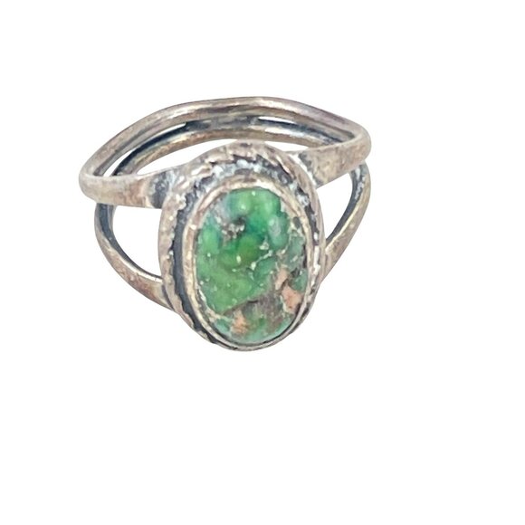 Vintage Sterling Silver Southwestern Handmade Green Turquoise Ring Size 5 Unique - Picture 1 of 10